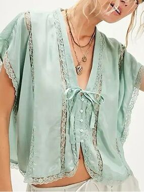Free People Marigold Shine Lace Mint green blouse // size small petite